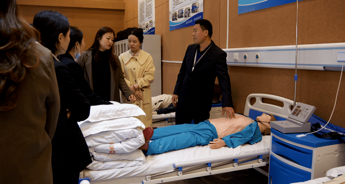 郑州仲景国医中等专业学校有临床专业吗，前景怎么样?